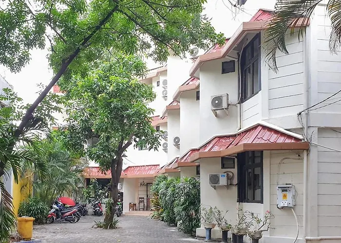 Graha Ara Homestay Syariah Rsud Dr Soetomo Surabaya Mitra Reddoorz